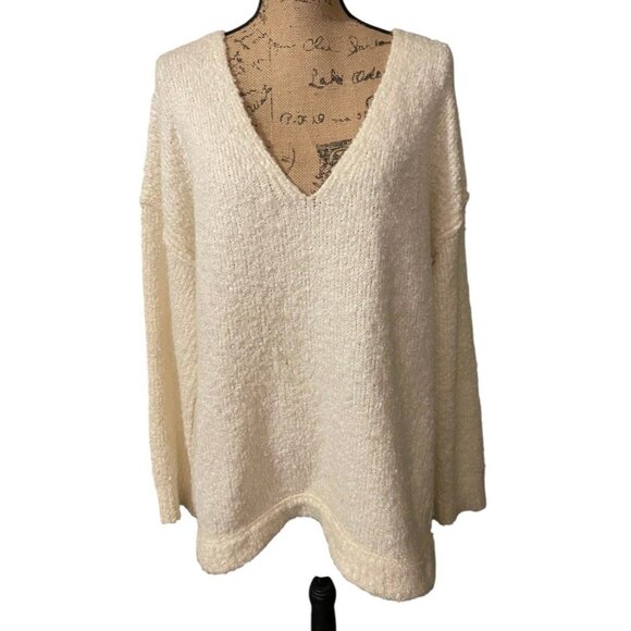Free People Oversized V Neck Sweater‎ - Picture 2 of 7